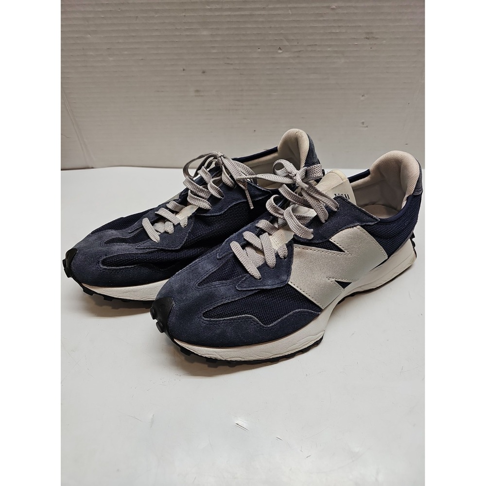 Mens 10 US New Balance Sneakers Ms327/Navy